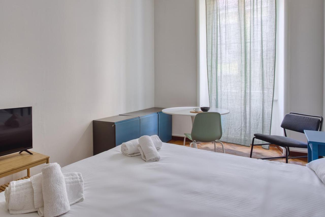 Joivy Mauri - Cosy Flats Near The Duomo Apartman Milánó Kültér fotó