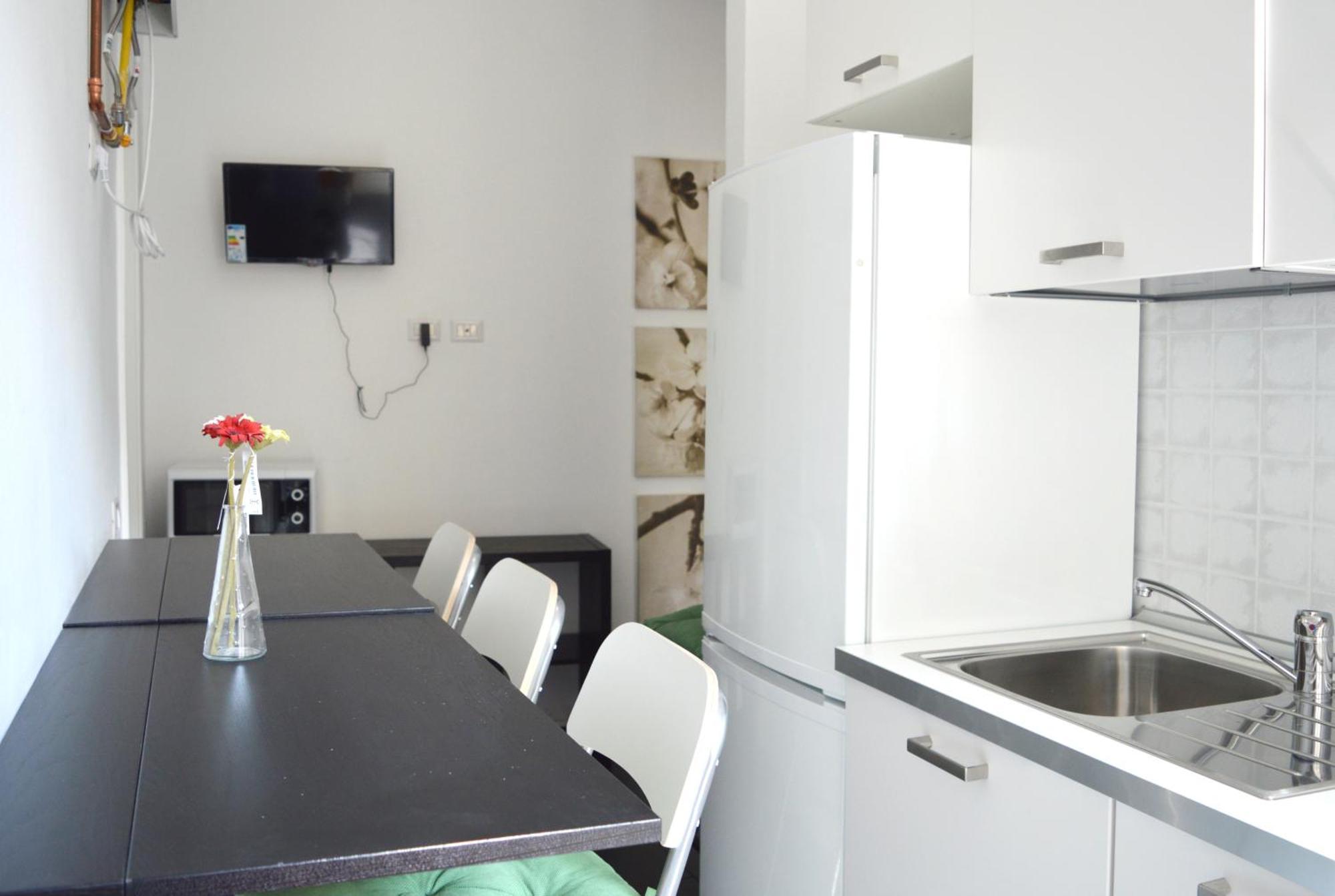 Joivy Mauri - Cosy Flats Near The Duomo Apartman Milánó Kültér fotó